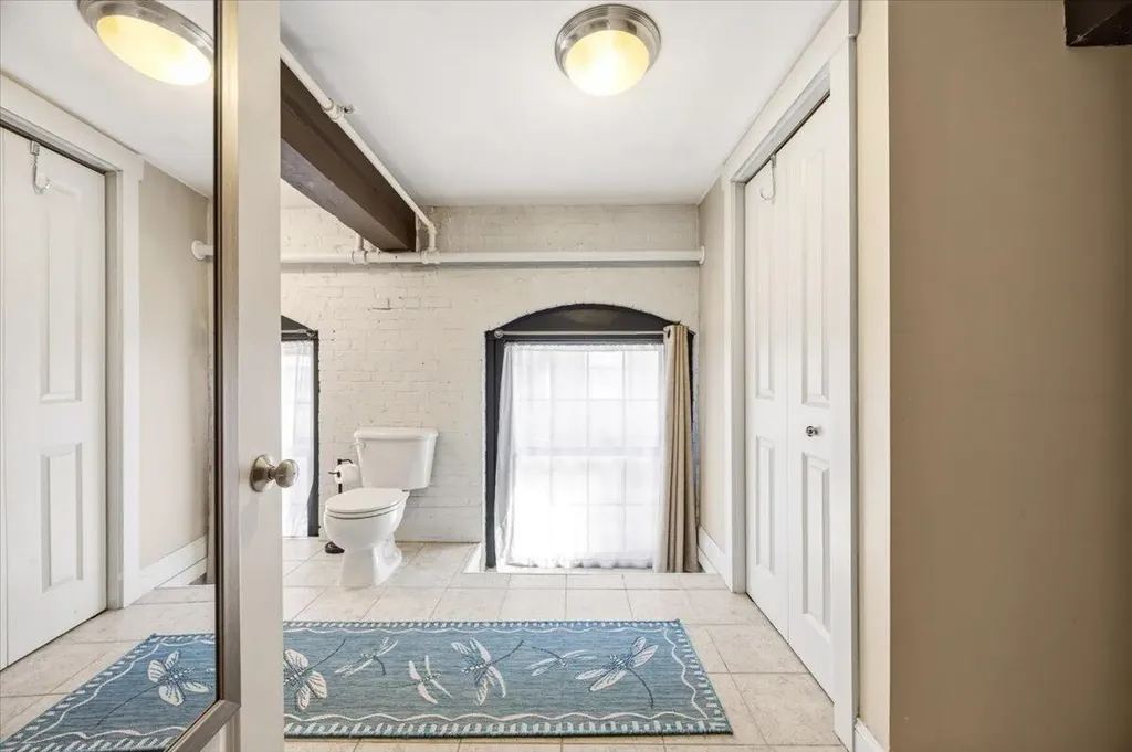 30 Lincoln Street Westbrook ME 04092