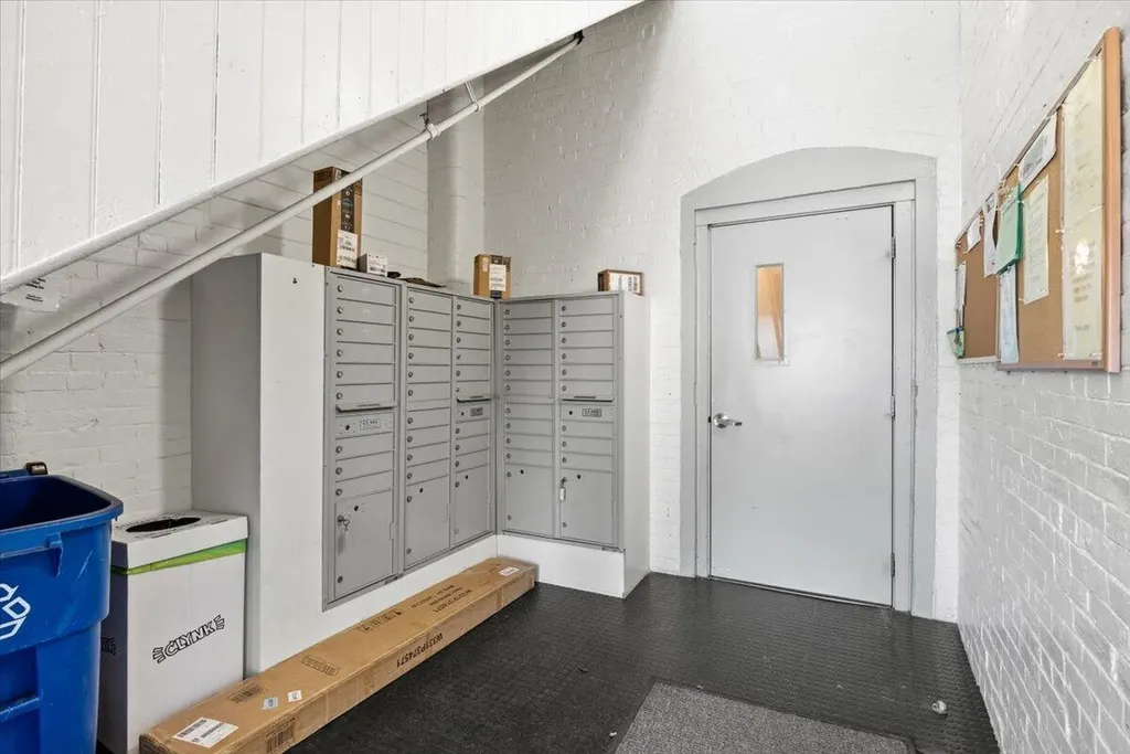 30 Lincoln Street Westbrook ME 04092
