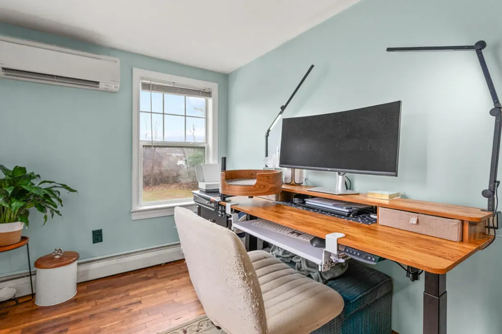 15 Cole Road Biddeford ME 04005