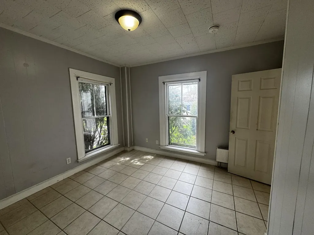 336 Broadway Bangor ME 04401