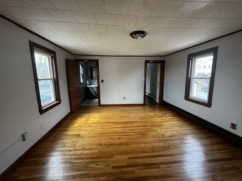 336 Broadway Bangor ME 04401