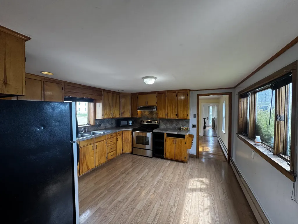 336 Broadway Bangor ME 04401