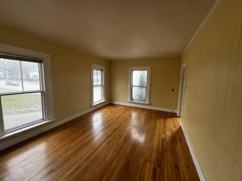 336 Broadway Bangor ME 04401