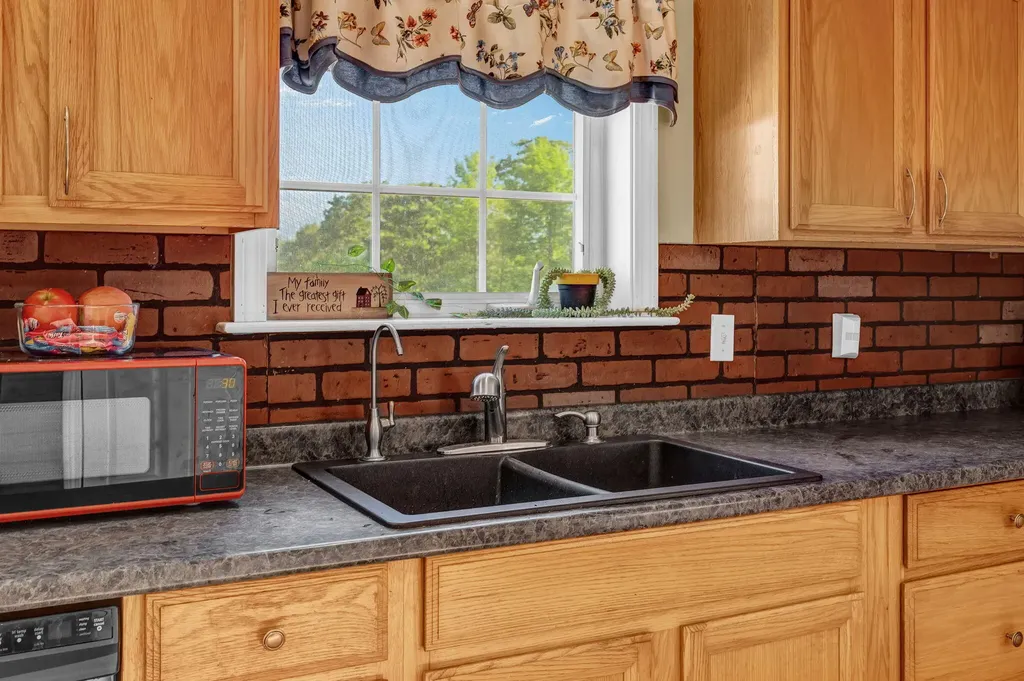 32 Smith Lane Levant ME 04456