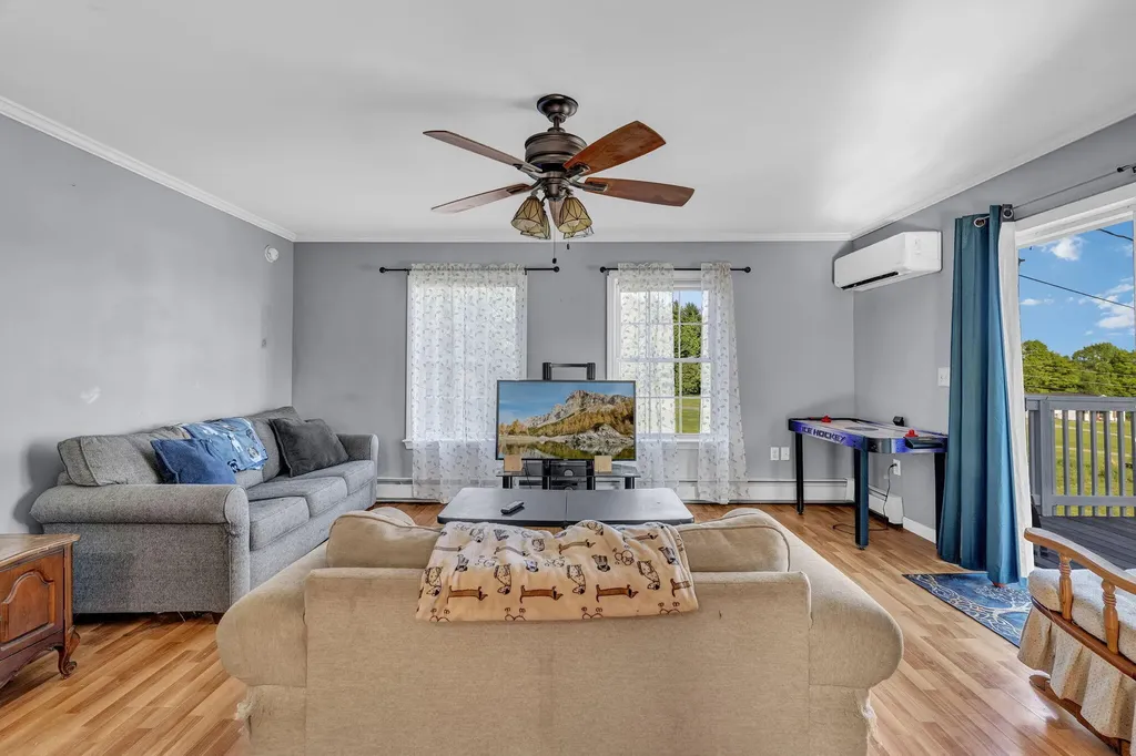 32 Smith Lane Levant ME 04456