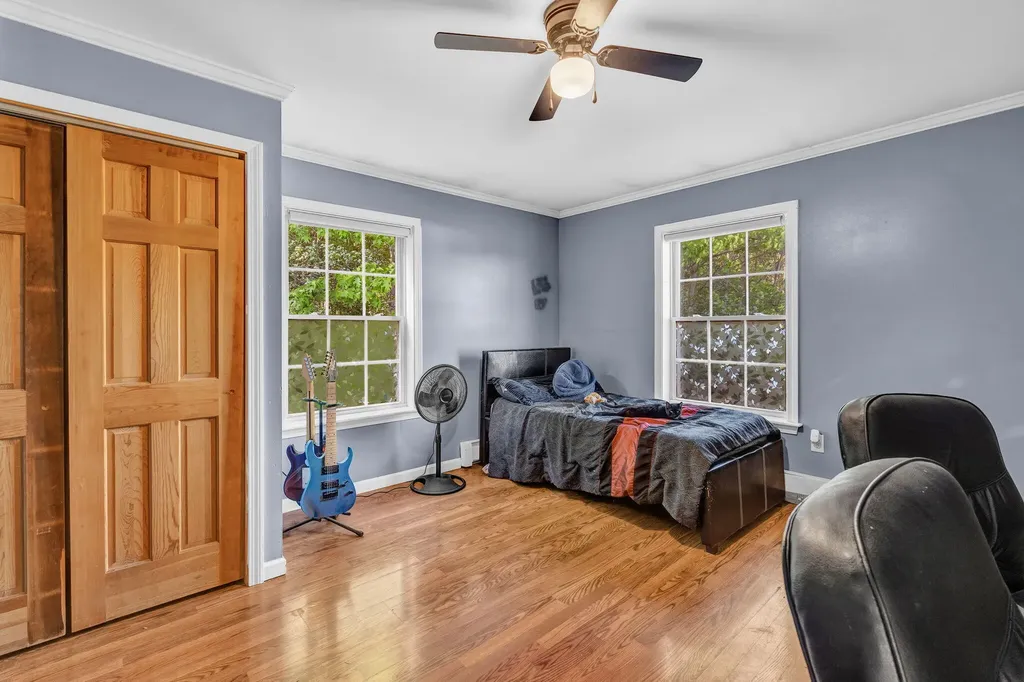 32 Smith Lane Levant ME 04456