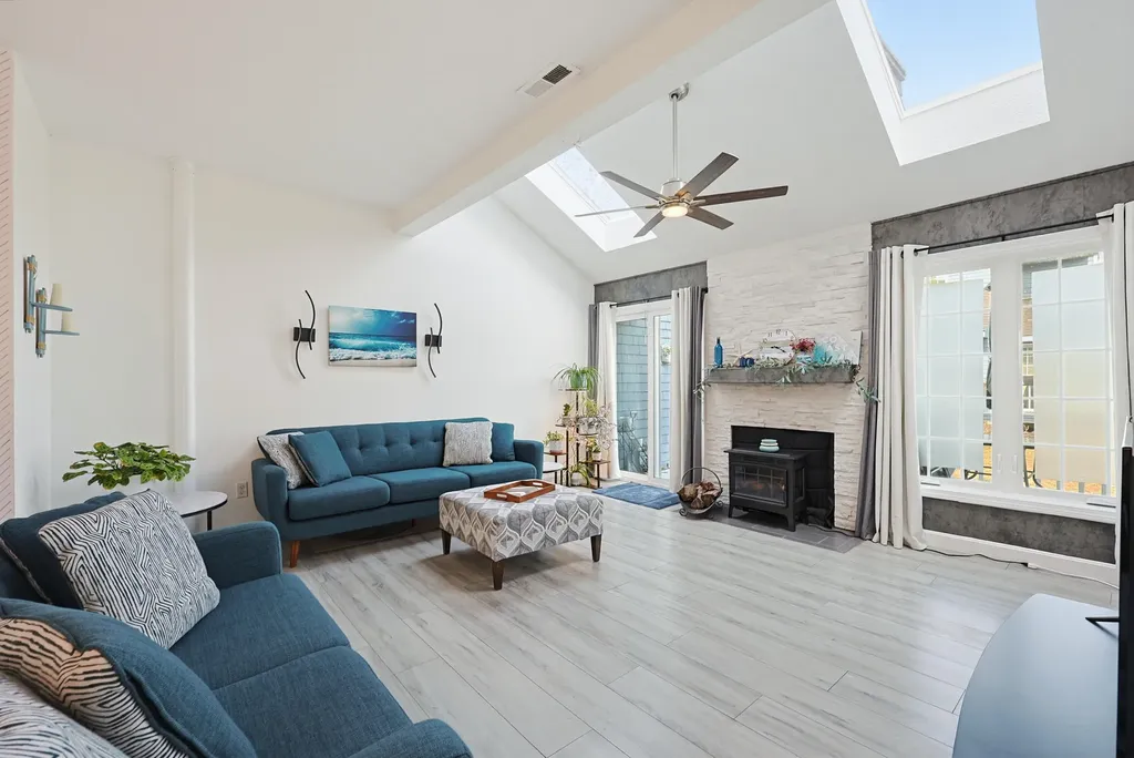 129 Portland Avenue Old Orchard Beach ME 04064