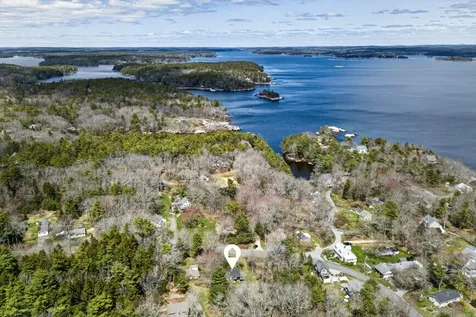 111 Old Schoolhouse Road Georgetown ME 04548