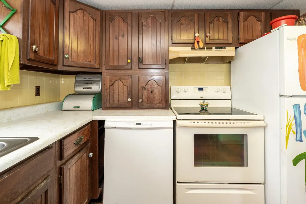 10 Griffin Lane Portland ME 04019