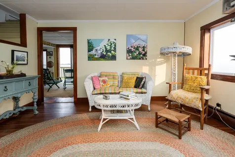 10 Griffin Lane Portland ME 04019