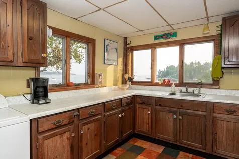 10 Griffin Lane Portland ME 04019