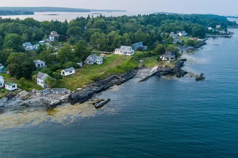 10 Griffin Lane Portland ME 04019