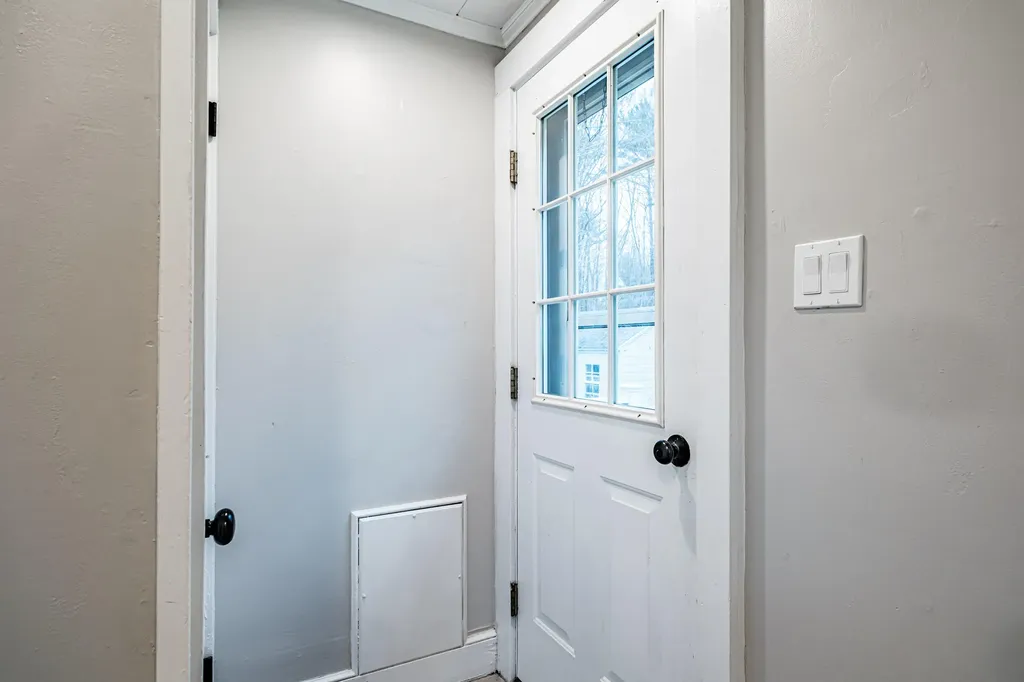 6 Prince Street Cumberland ME 04021