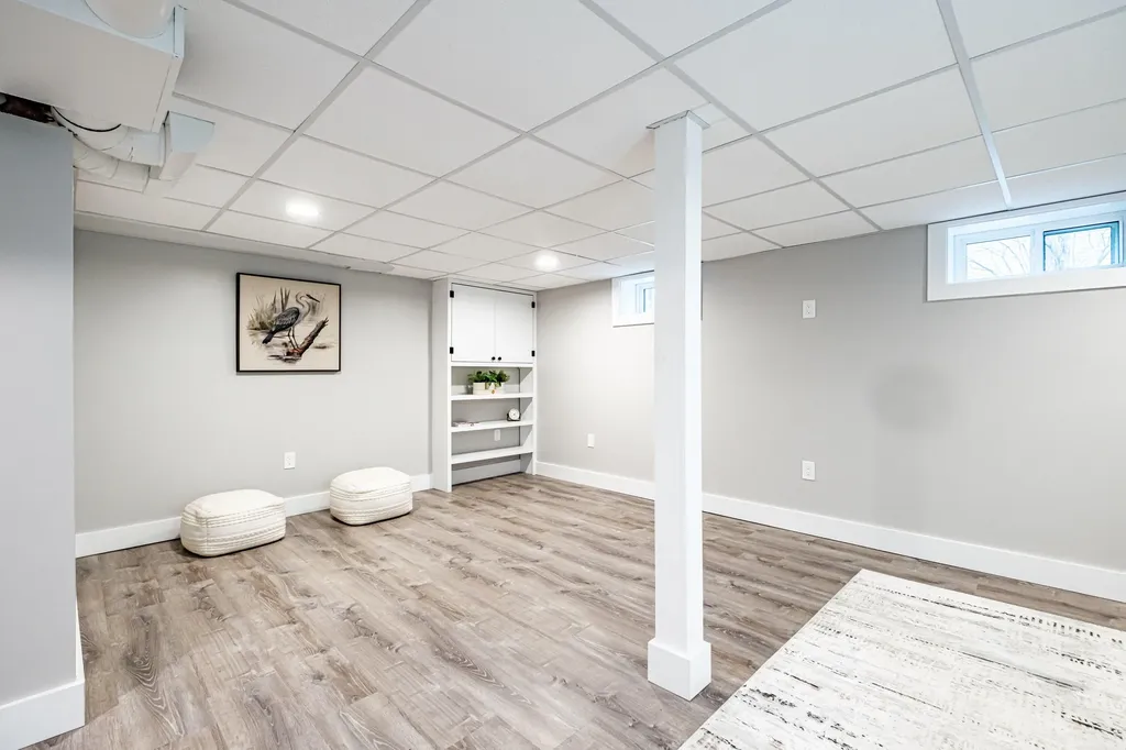 6 Prince Street Cumberland ME 04021