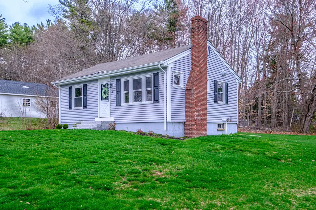 6 Prince Street Cumberland ME 04021