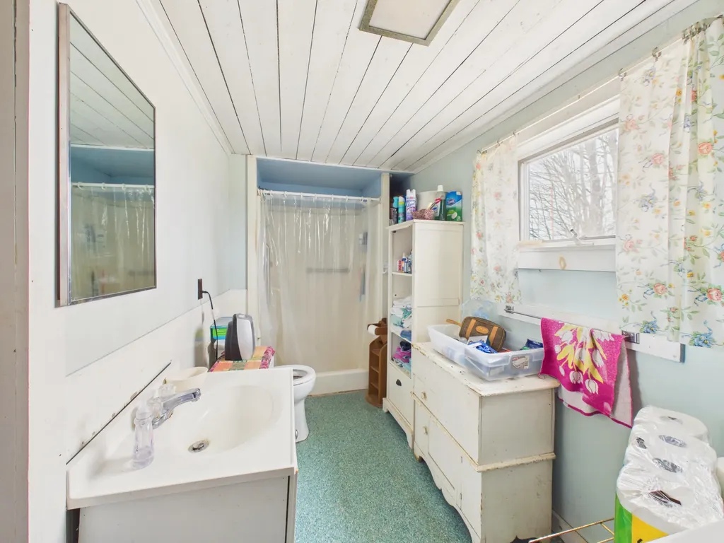871 Madawaska Road Caribou ME 04736