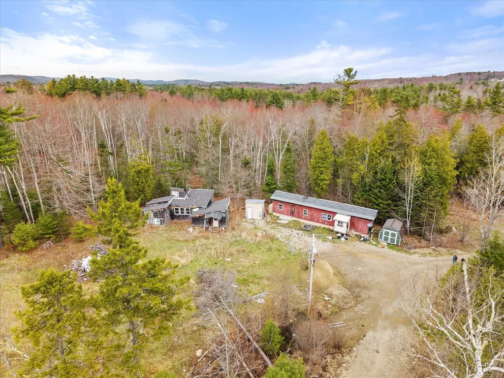 3 3js Way Swanville ME 04915