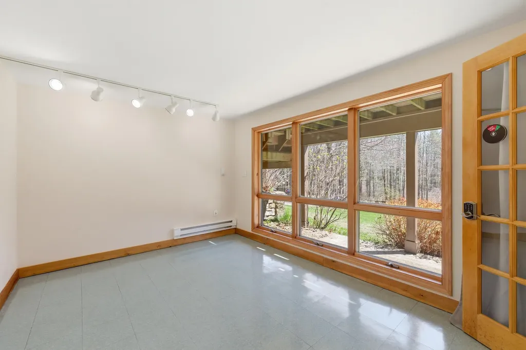 20 Fairfield Hill Road Kennebunkport ME 04046