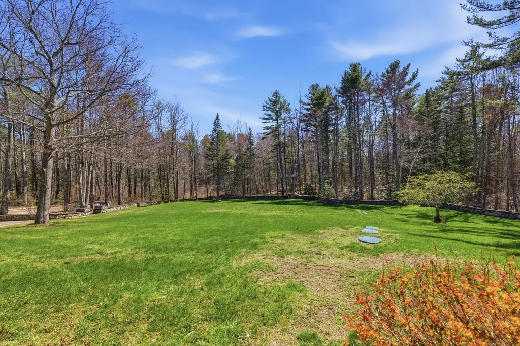 20 Fairfield Hill Road Kennebunkport ME 04046