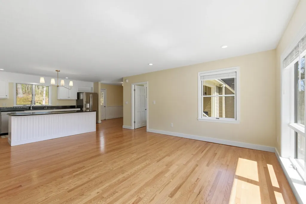 20 Fairfield Hill Road Kennebunkport ME 04046