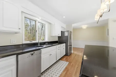 20 Fairfield Hill Road Kennebunkport ME 04046