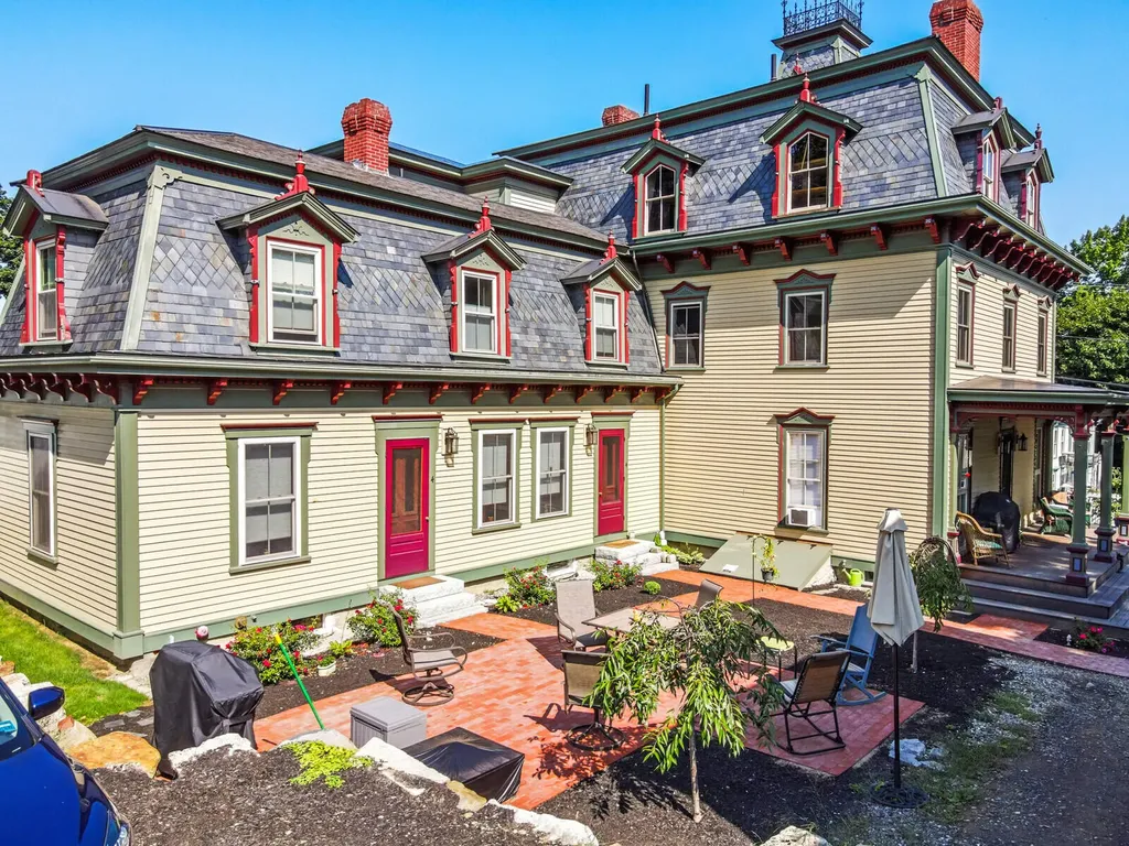15 Middle Street Hallowell ME 04347