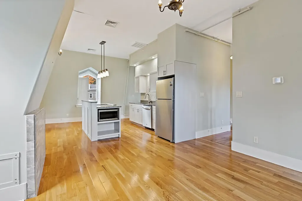 15 Middle Street Hallowell ME 04347