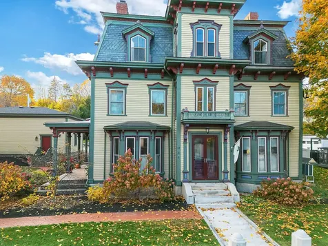 15 Middle Street Hallowell ME 04347