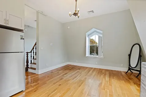 15 Middle Street Hallowell ME 04347