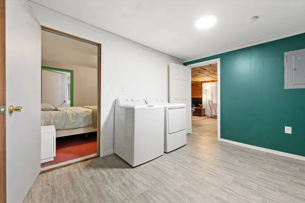 3 3js Way Swanville ME 04915