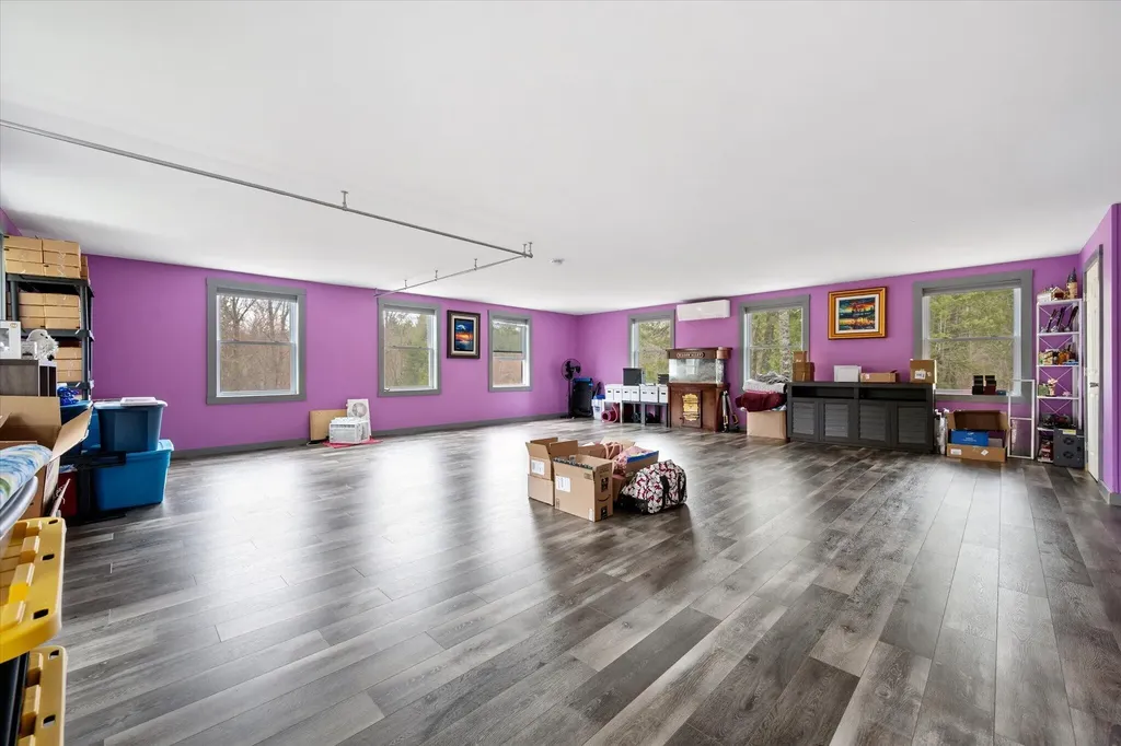 3 3js Way Swanville ME 04915