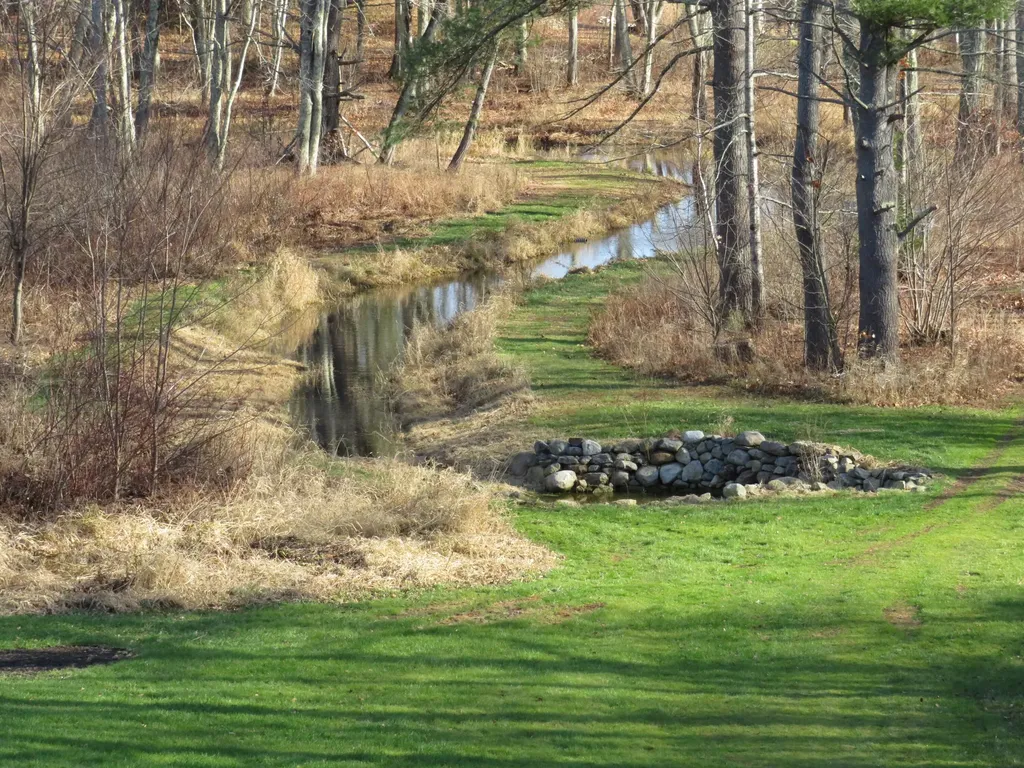 1257 N Pond Road Warren ME 04864