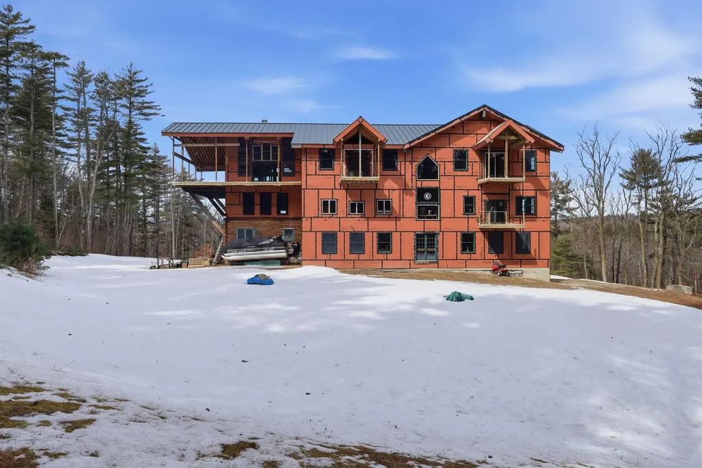 1420 N High Street Bridgton ME 04009