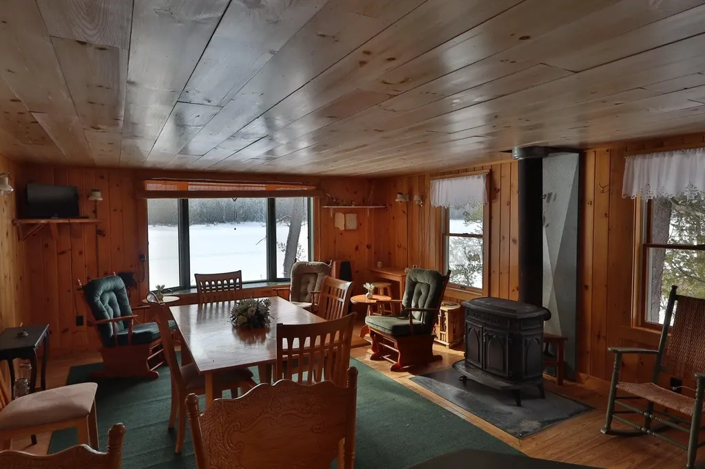 5.2 Lobster Lake Lobster Twp ME 04441