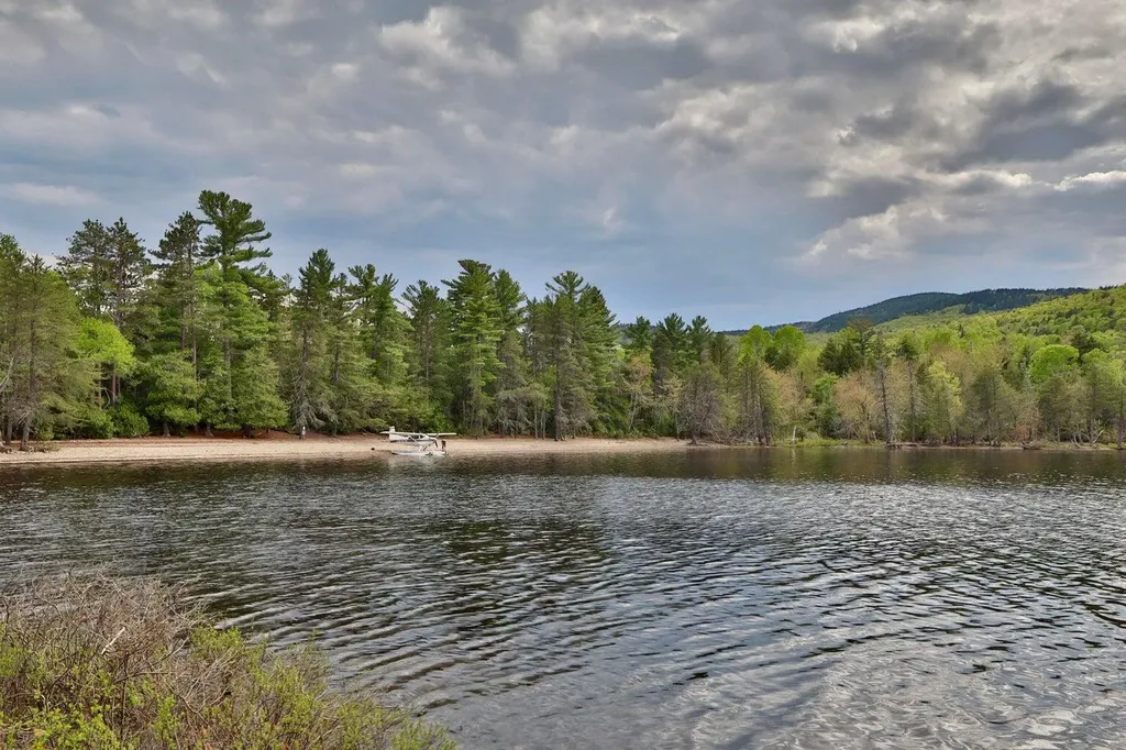 5.2 Lobster Lake Lobster Twp ME 04441