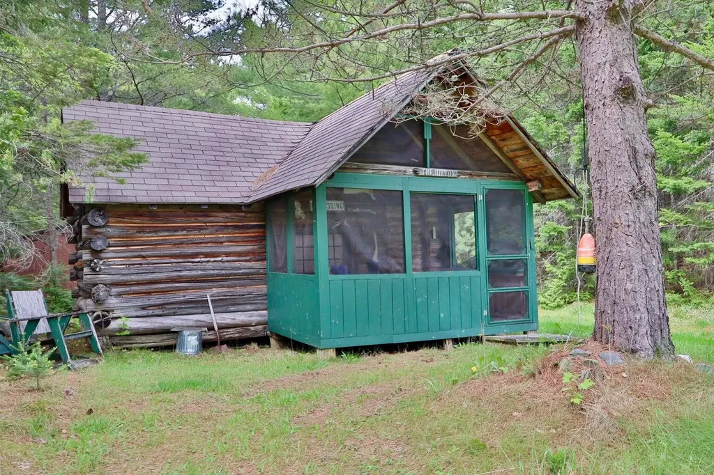 5.2 Lobster Lake Lobster Twp ME 04441
