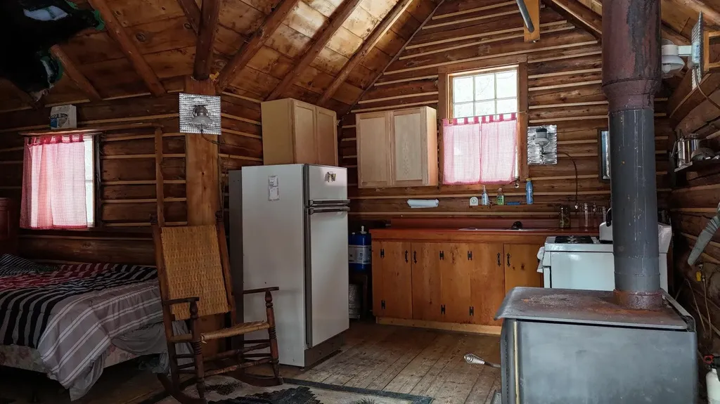 5.2 Lobster Lake Lobster Twp ME 04441