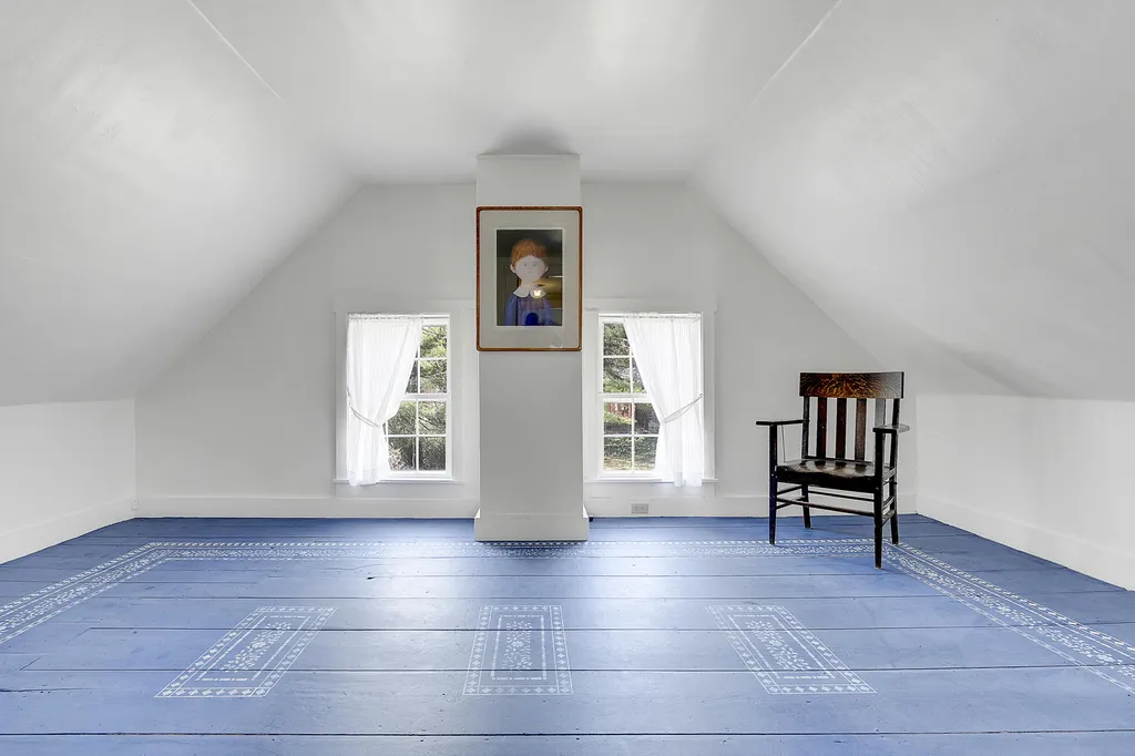 255 Raymond Hill Road Raymond ME 04071