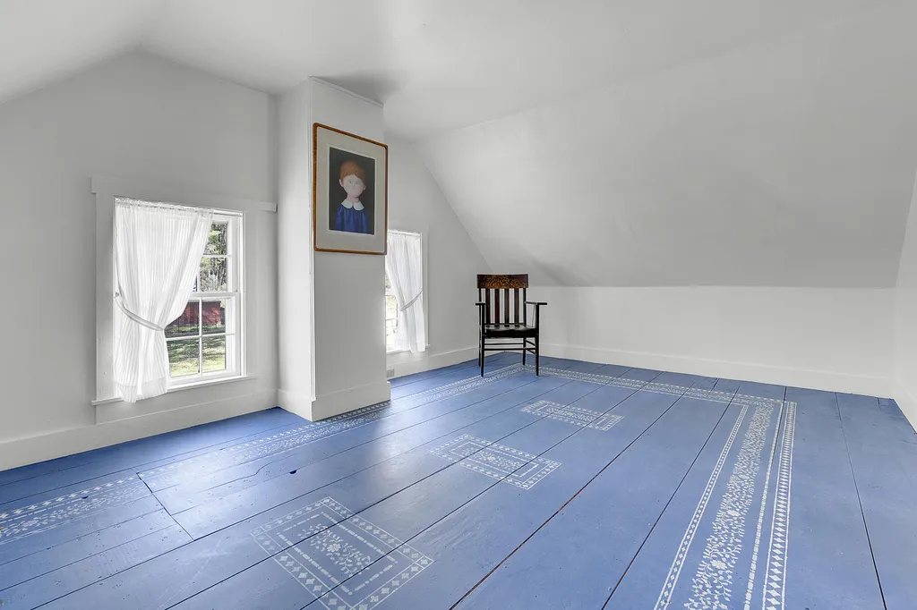 255 Raymond Hill Road Raymond ME 04071