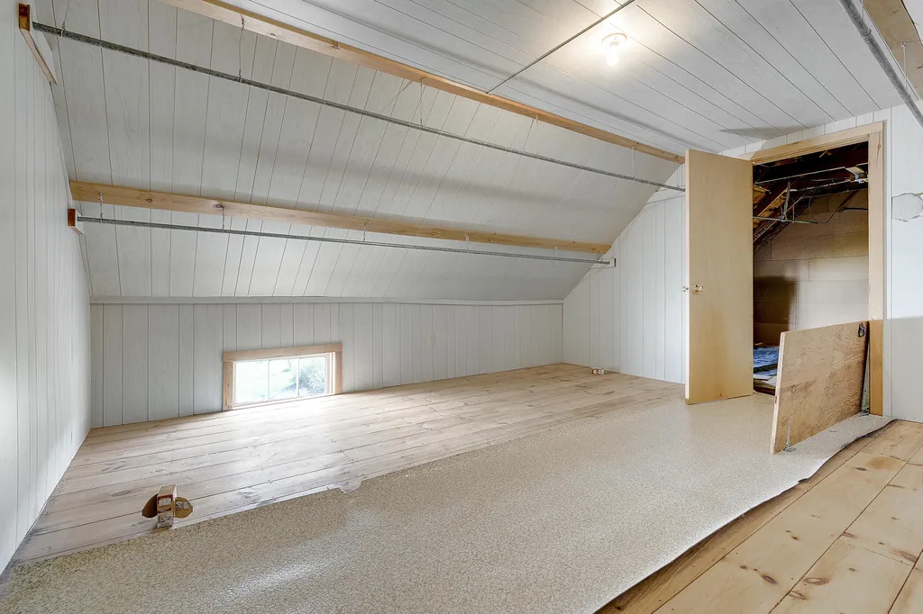 255 Raymond Hill Road Raymond ME 04071