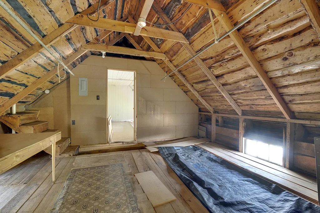 255 Raymond Hill Road Raymond ME 04071