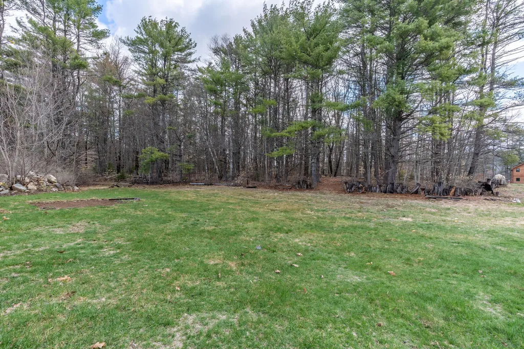 255 Raymond Hill Road Raymond ME 04071