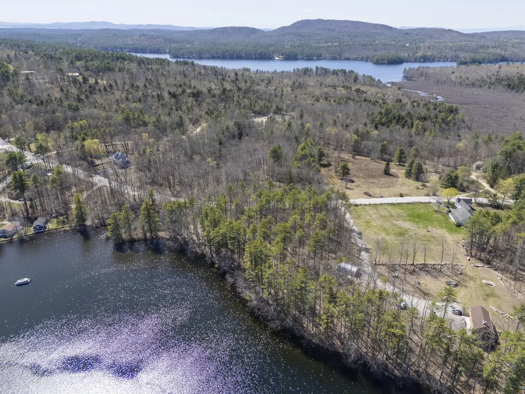 0 Gladstone Drive Raymond ME 04071
