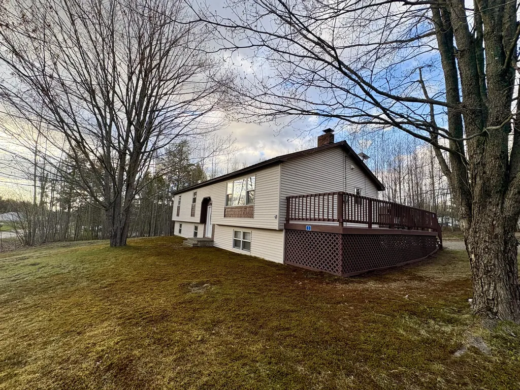 3 Mountainview Drive Lincoln ME 04457