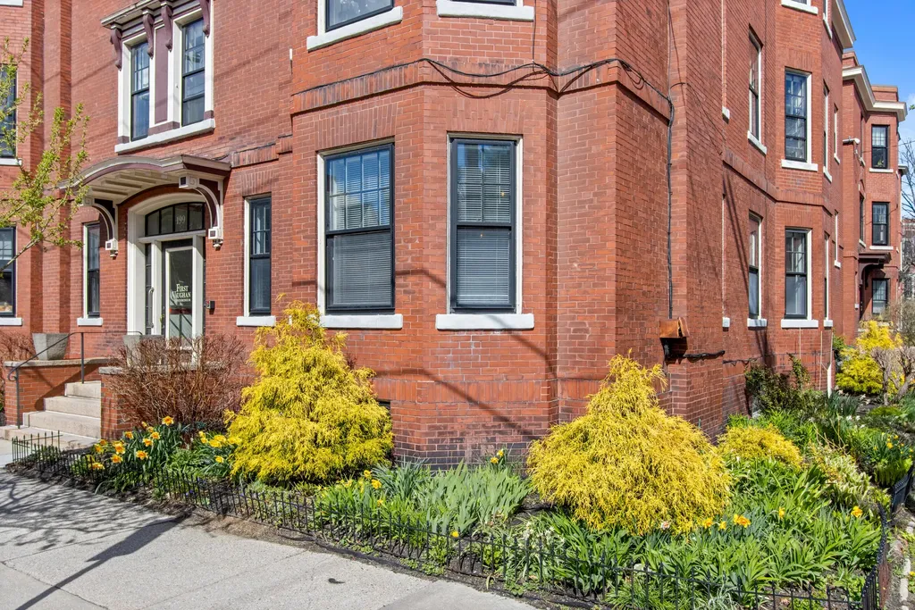 199 Vaughan Street Portland ME 04102