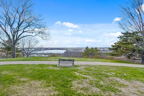 199 Vaughan Street Portland ME 04102