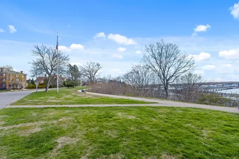 199 Vaughan Street Portland ME 04102