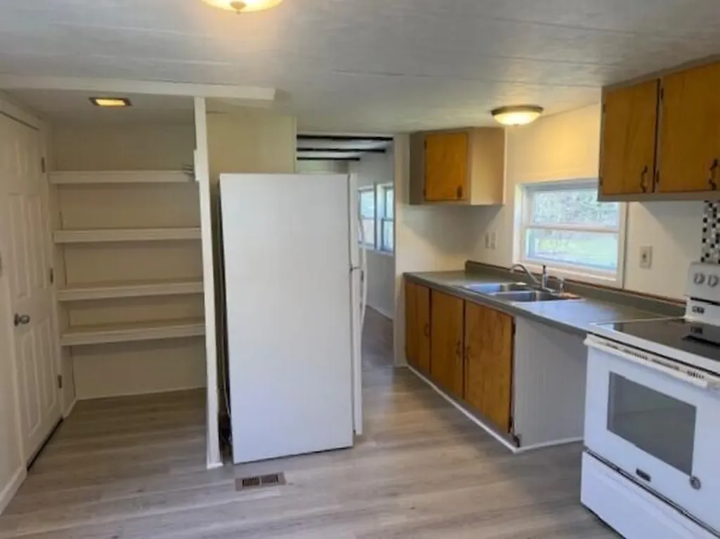 208 Belgrade Road Oakland ME 04963