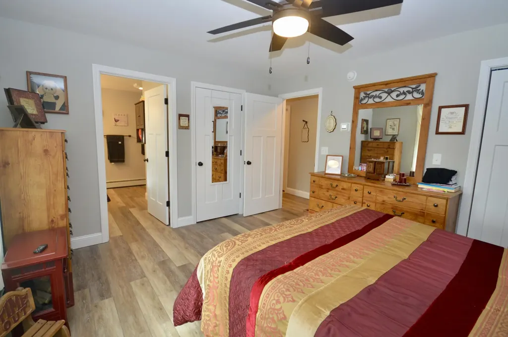 879 Blackstream Road Hermon ME 04401