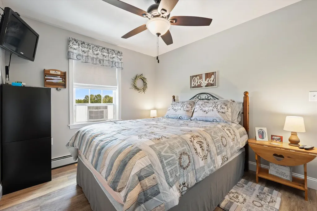 879 Blackstream Road Hermon ME 04401